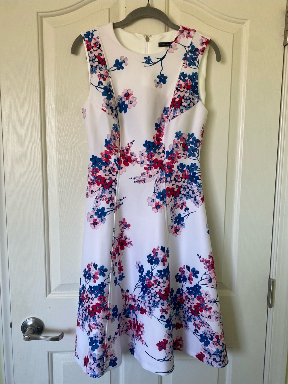 Tommy Hilfiger White Midi Dress with Pink and Blue Floral Pattern